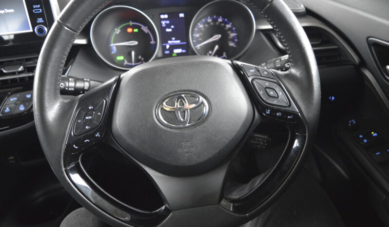 TOYOTA C-HR 1.8 Hybrid Icon 5door CVT 2020 AUTOMATIC ONE OWNER ULEZ COMPLIANCE full
