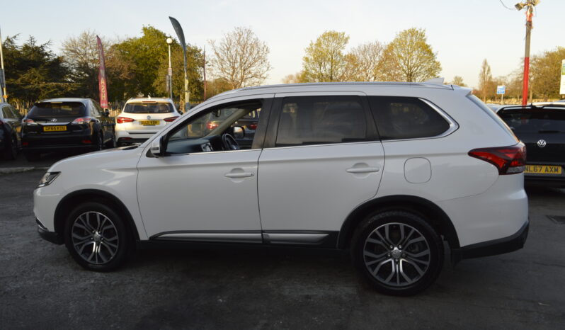 MITSUBISHI OUTLANDER 2.2 DI-D GX4 5dr 2017 AUTOMATIC 2 OWNER EURO 6 ULEZ SAT NAV 7 SEATS full