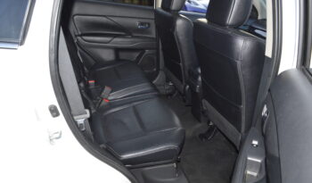 MITSUBISHI OUTLANDER 2.2 DI-D GX4 5dr 2017 AUTOMATIC 2 OWNER EURO 6 ULEZ SAT NAV 7 SEATS full