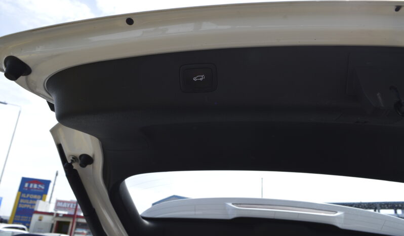 MG MG HS 1.5 T-GDI Exclusive DCT Euro 6 (s/s) 5dr PETROL 2020 AUTO ONE OWNER SAT NAV PANAROMIC ROOF full