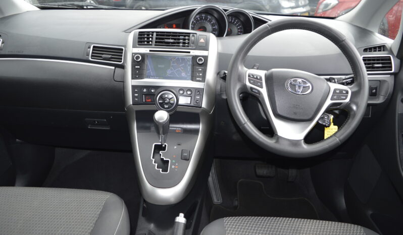 Toyota Verso 1.8 V-Matic Icon Multidrive S Euro 5 5dr PETROL 2014 AUTOMATIC SAT NAV 7 SEATS ULEZ full