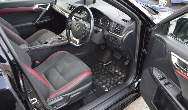 Lexus CT 1.8 200h E-CVT Euro 6 (s/s) 5dr HYBIRD 2019 AUTOMATIC ONE OWNER SAT NAV ULEZ full