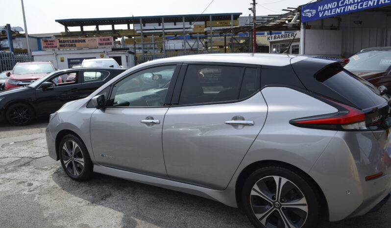 Nissan Leaf 40kWh Tekna Auto 5dr ELECTRIC 2018 AUTOMATIC SAT NAV LEATHER INT full