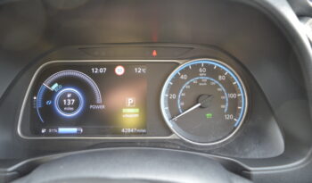Nissan Leaf 40kWh Tekna Auto 5dr ELECTRIC 2018 AUTOMATIC SAT NAV LEATHER INT full