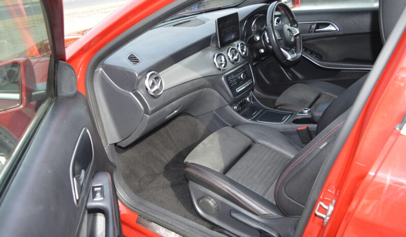 Mercedes-Benz GLA 1.6 GLA180 AMG Line Edition 7G-DCT Euro 6 (s/s) 5dr PETROL 2020 ONE OWNER AUTOMATIC SAT NAV full