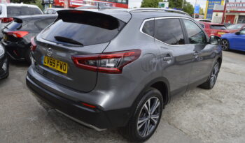 Nissan Qashqai 1.5 dCi N-Connecta DCT Auto Euro 6 (s/s) 5dr AUTO ONE OWNER PANAROMIC ROOF full