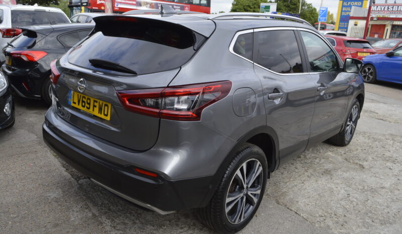 Nissan Qashqai 1.5 dCi N-Connecta DCT Auto Euro 6 (s/s) 5dr AUTO ONE OWNER PANAROMIC ROOF full