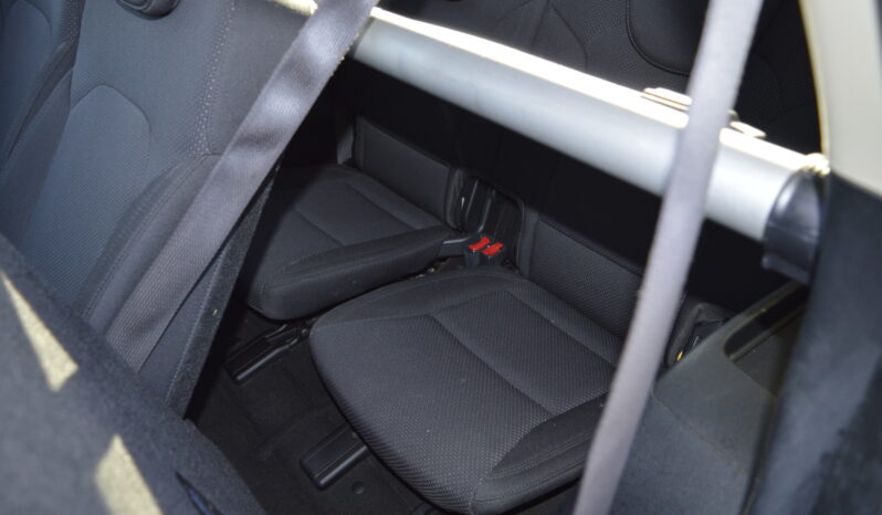 Kia Carens 1.6 GDi EcoDynamics 2 Euro 5 (s/s) 5dr PETROL 2015 MANUAL 7 SEATS full