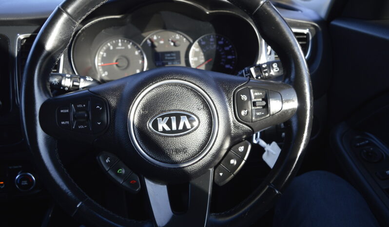 Kia Carens 1.6 GDi EcoDynamics 2 Euro 5 (s/s) 5dr PETROL 2015 MANUAL 7 SEATS full