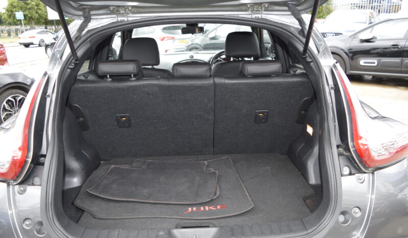 Nissan Juke 1.6 Tekna XTRON Euro 6 5dr PETROL 2016 AUTOMATIC ONE OWNER SAT NAV ULEZ full